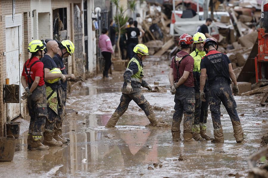 Autoridades registraron 89 personas desaparecidas en comunidad española de Valencia por la Dana