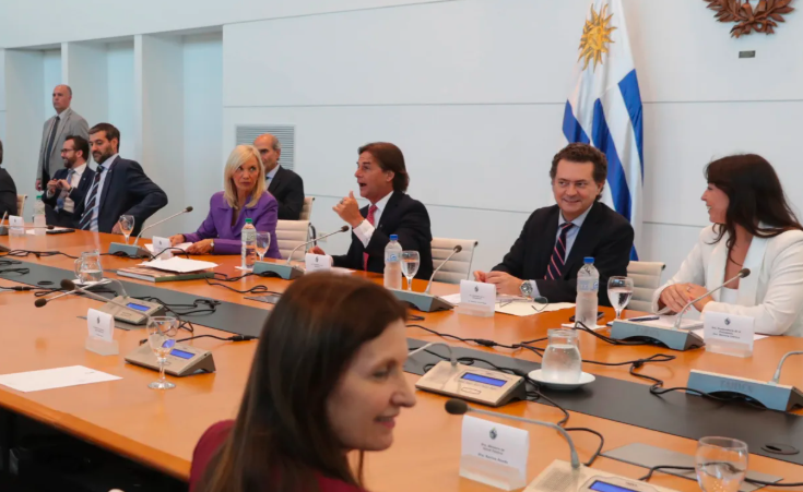 Luis Lacalle y Yamandú Orsi inician este #27Nov el proceso de transición presidencial en Uruguay