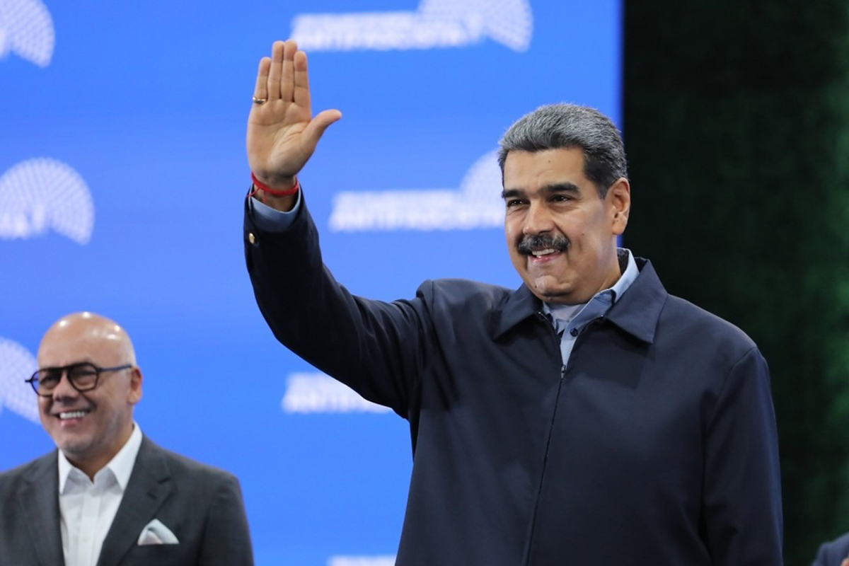 Maduro aprovechó contienda electoral en EEUU para acusarlos de gestar supuesta “conspiración fascista”