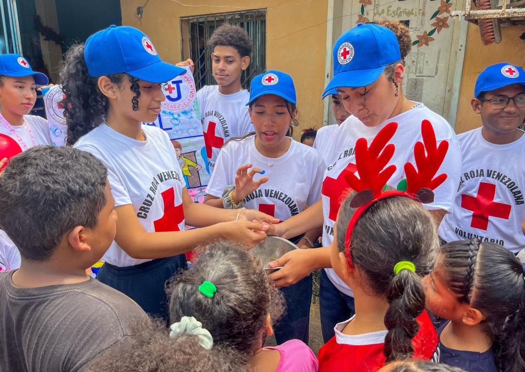 Cruz Roja de Ciudad Guayana entregó juguetes en la parroquia Cachamay