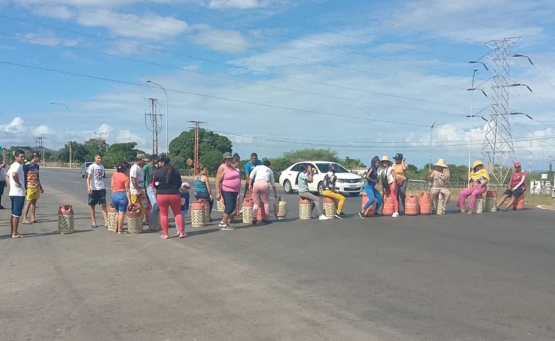 En la zona oeste de Anzoátegui también “pasan trabajo” con la escasez de gas