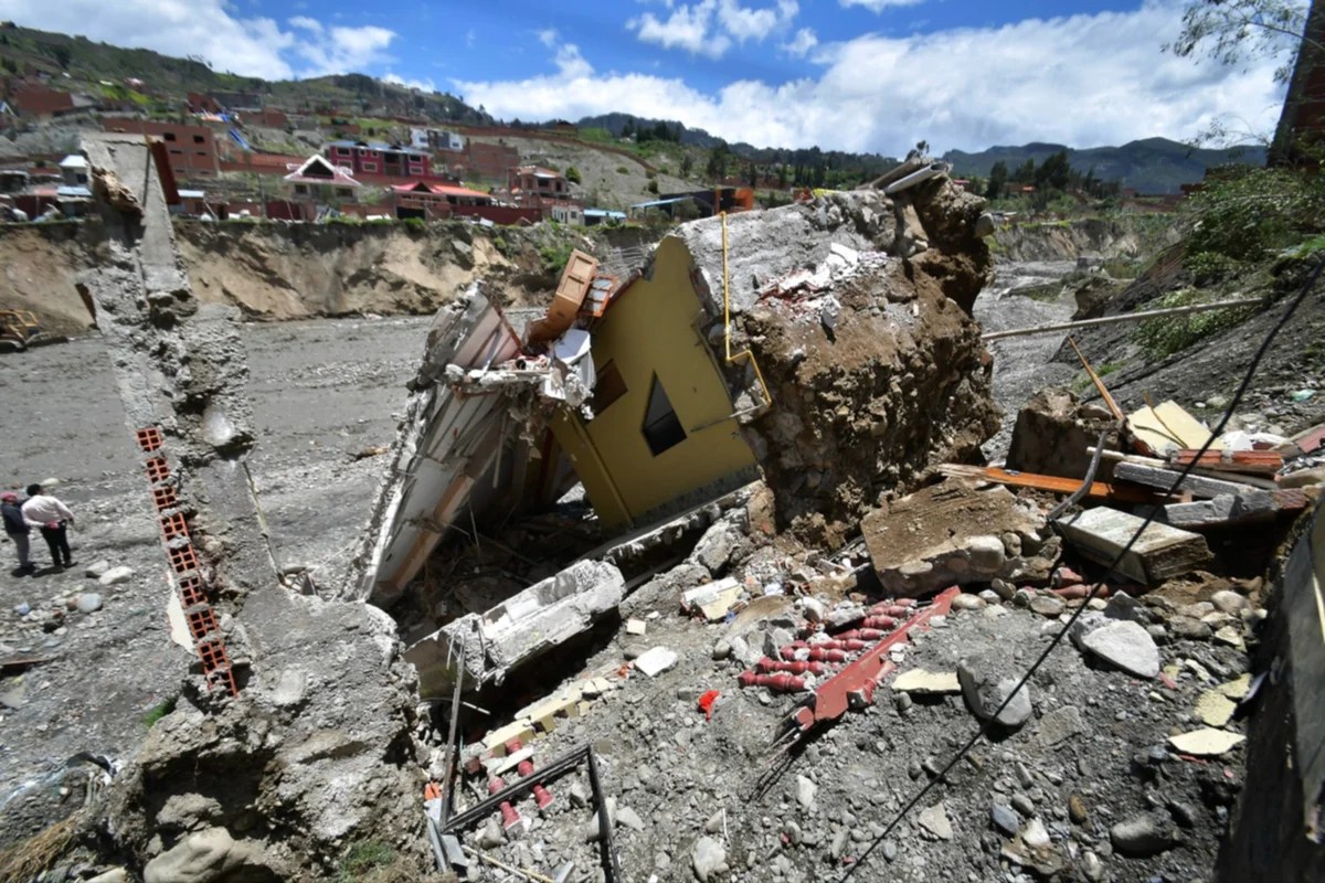 Al menos cinco fallecidos tras lluvias e inundaciones en Bolivia