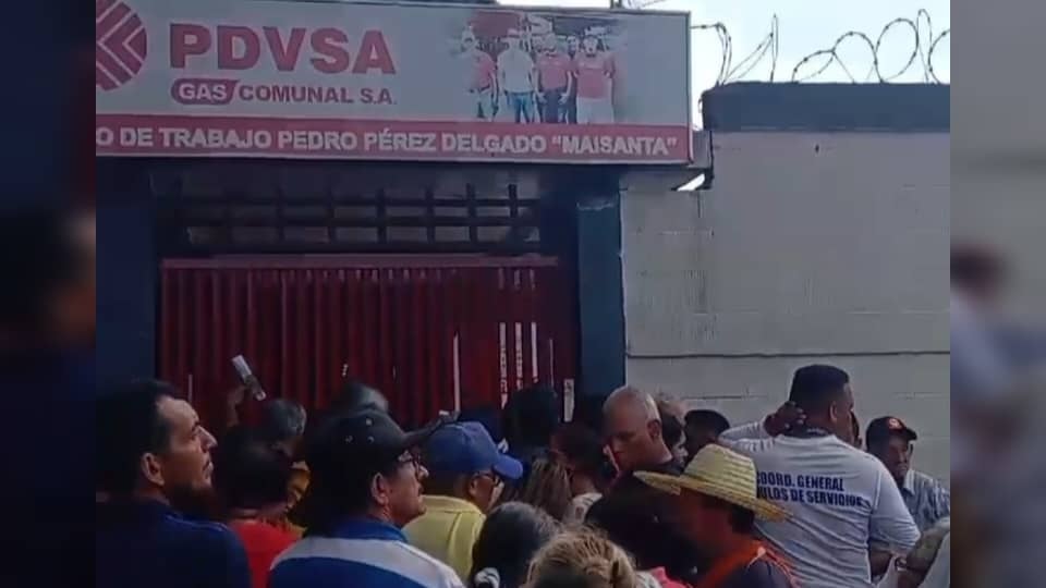 Protestan por recargas de bombonas en la Planta de Llenado Pedro Pérez Delgado en Barinas